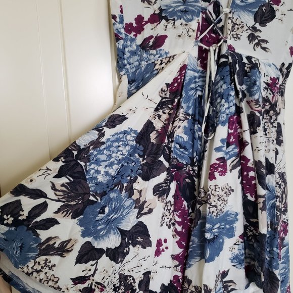 Blue/Purple/White UO romper - Picture 4 of 7